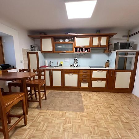 Apartment Sawetz - Ptuj Bagian luar foto